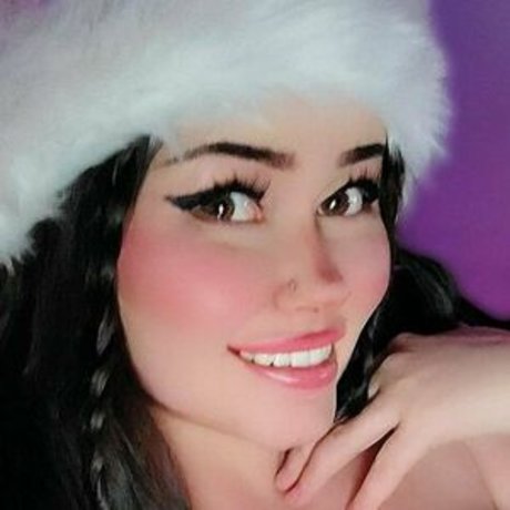 Rewolfmi xxx model pic