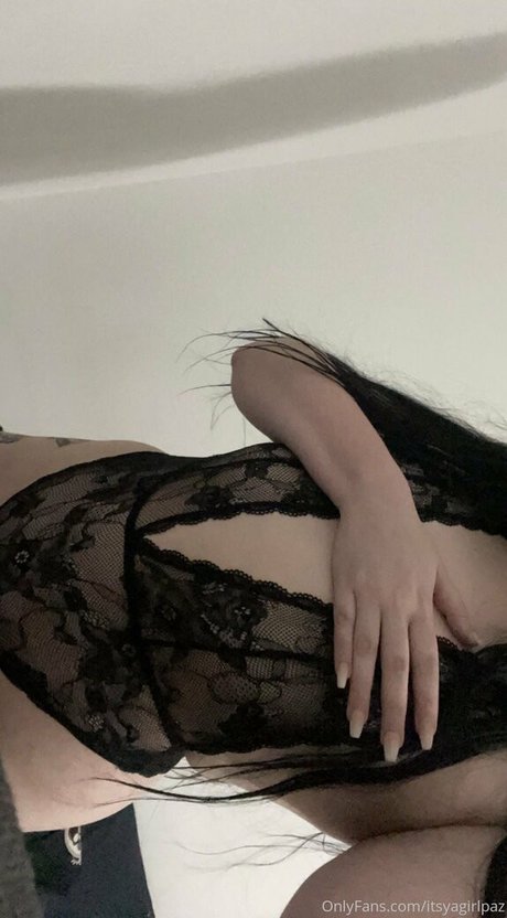 itsyagirlpaz hd actress pic