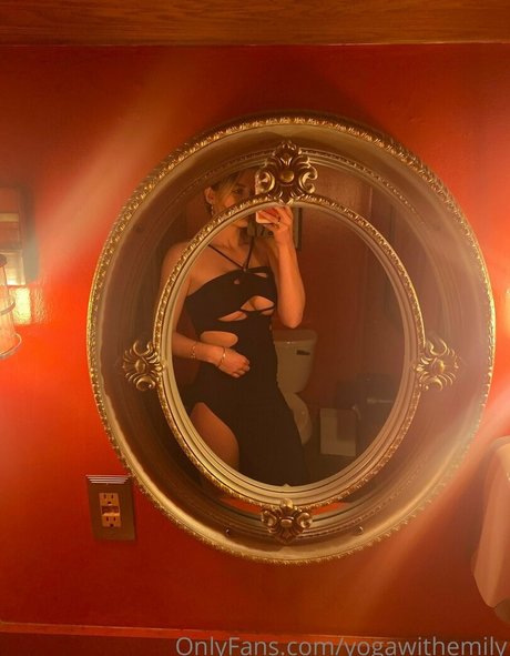 yogawithemily pornstar beautiful gallery