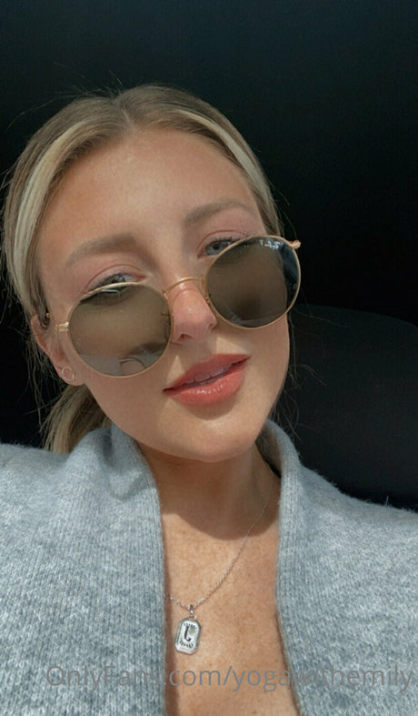 sucking tits onlyfans beautiful pictures