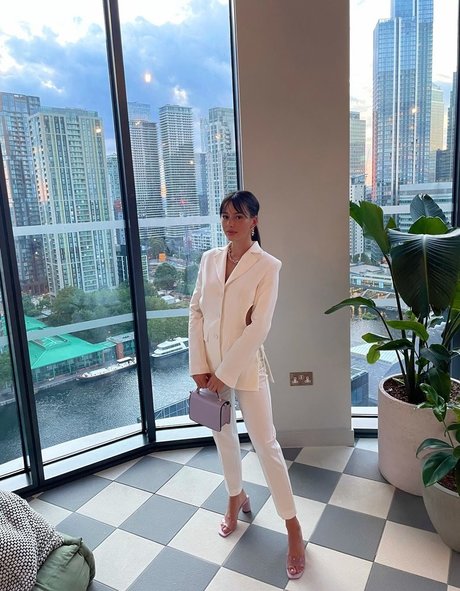 Ludovalentina beautiful actress pic