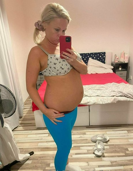 inflationstar star erotic photos