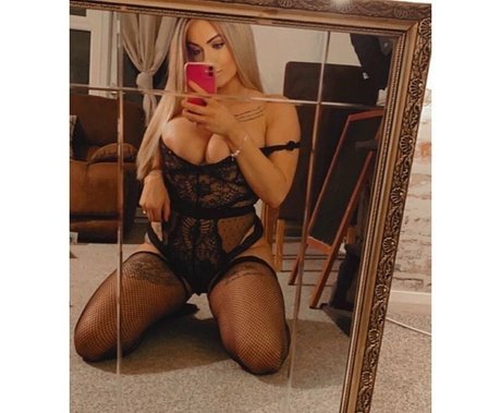 sex amateur onlyfans sexy image