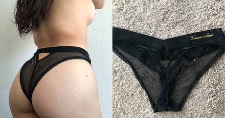 wide onlyfans beautiful photo