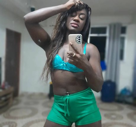 Fernanda Chocolatte xxx actress images