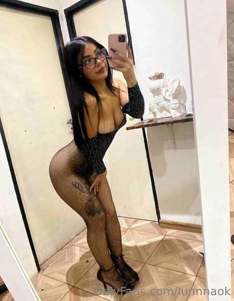 lunnnaok xxx model pic
