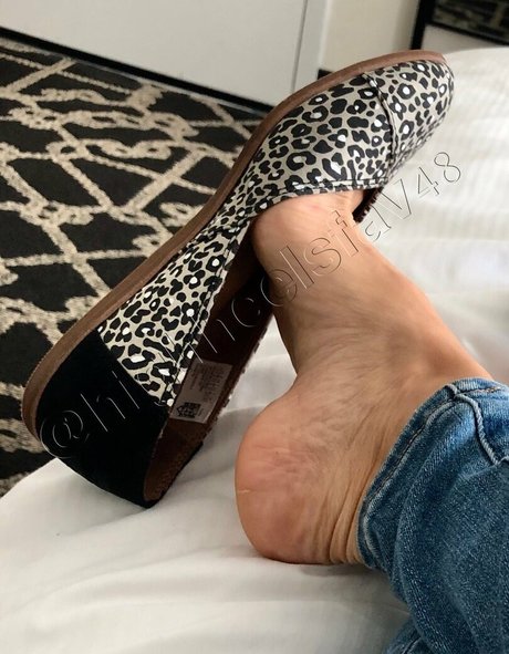 Jamie Daniels sexy actress pictures