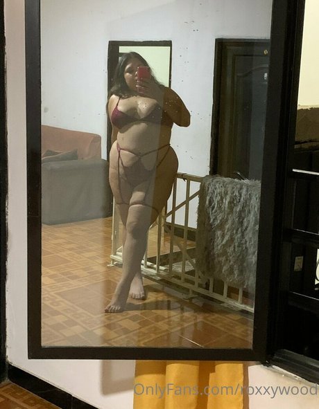 roxxywood naked actress galleries