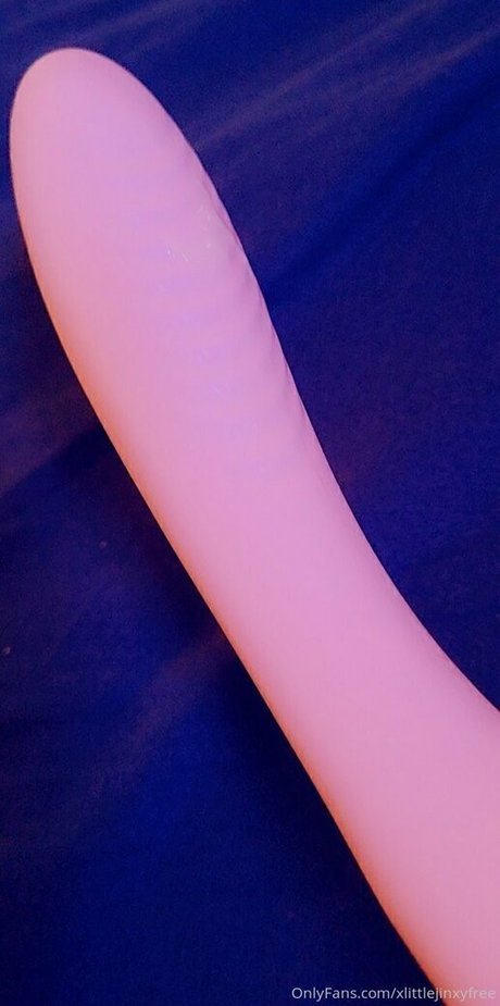 ariajinxfree model erotic image