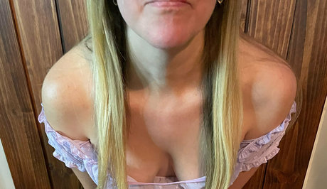 perfectblondie0 model sexy pics