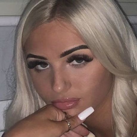 milf handjob onlyfans sexy naked pics