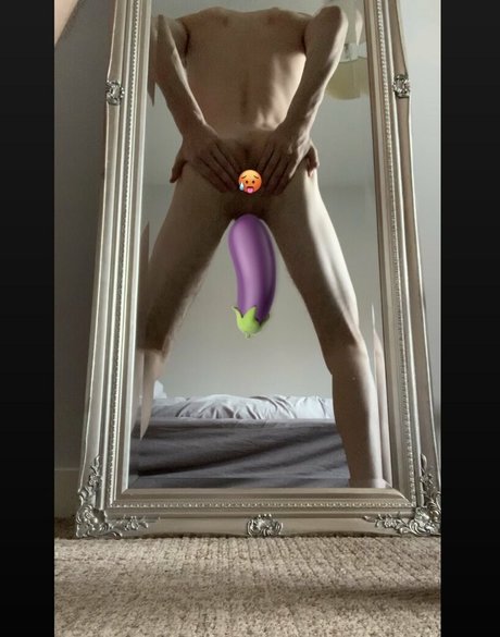 asmr feet onlyfans nude image