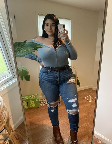 jojovixxenvip pornstar exclusive image