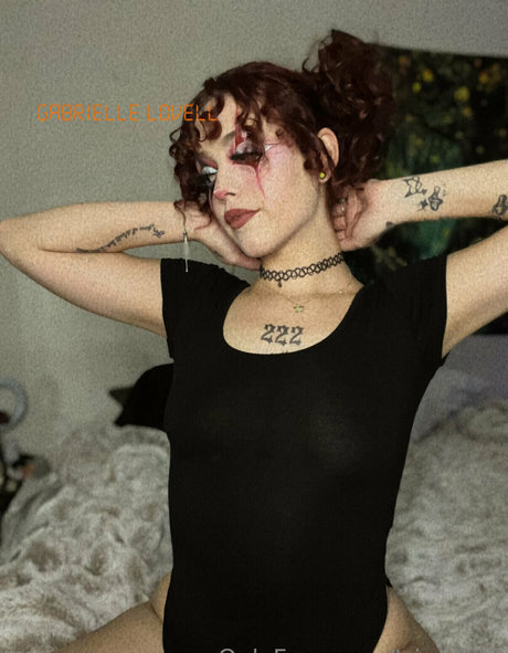 trixx 222 nudes model photos