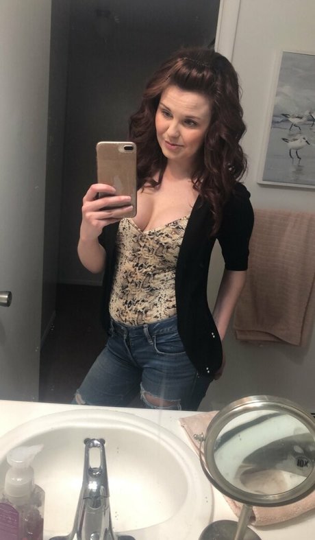 audreyraelee nice actress galleries