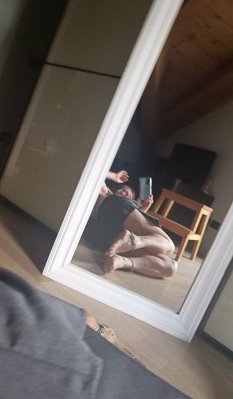 dmv onlyfans exclusive image