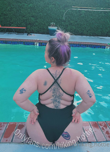 hiking hottie pornstar exclusive photo