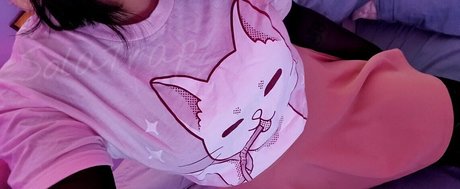 solatrap model naked images