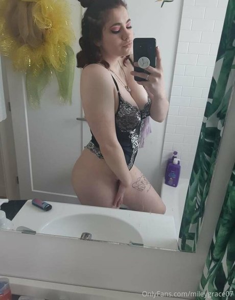 mileygrace07 pornstar adult images