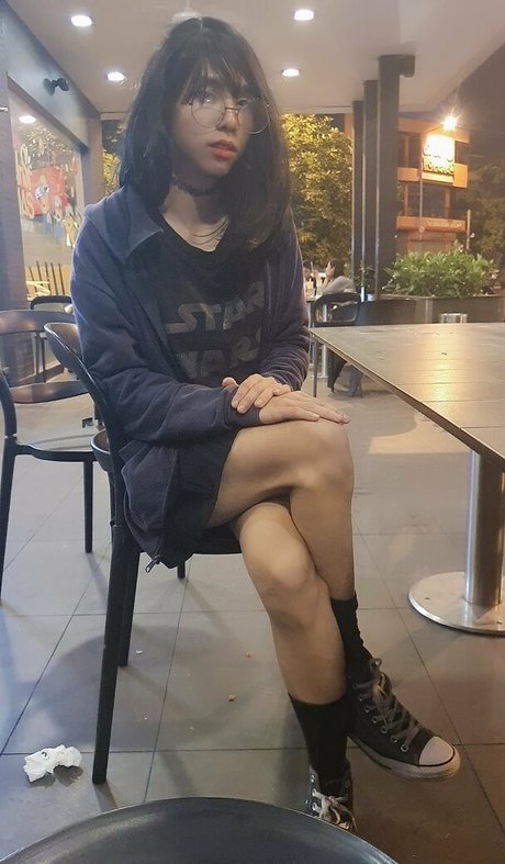 makeup artist onlyfans perfect photo