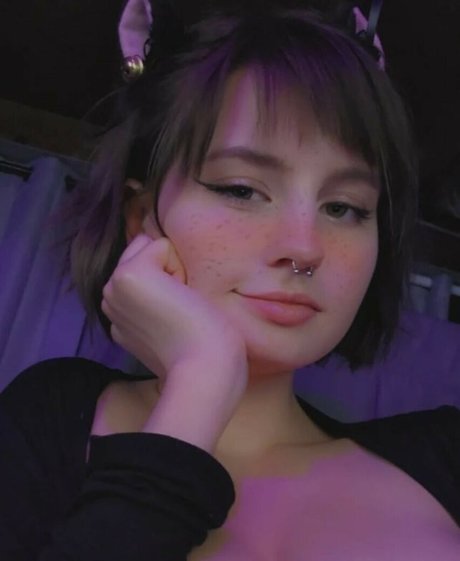 xobu bbles naked pornstar photo