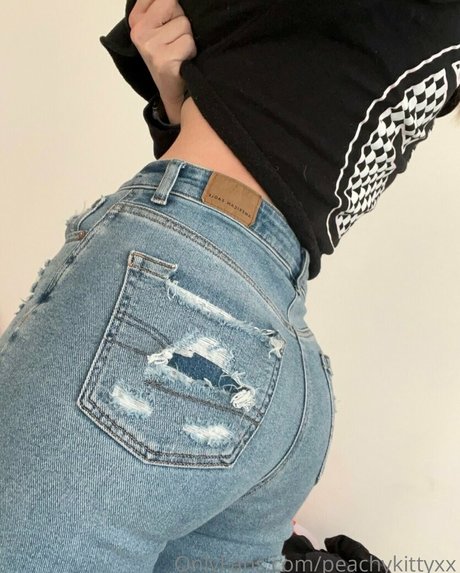 peachykittyxx perfect star pic