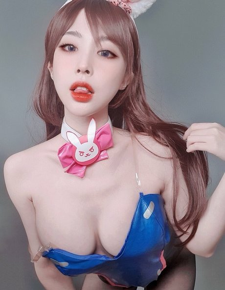 u hyeeee 03 free model pics