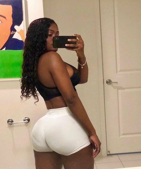 Babeth Lando star img