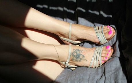 lilmisslongtoes7410 star img