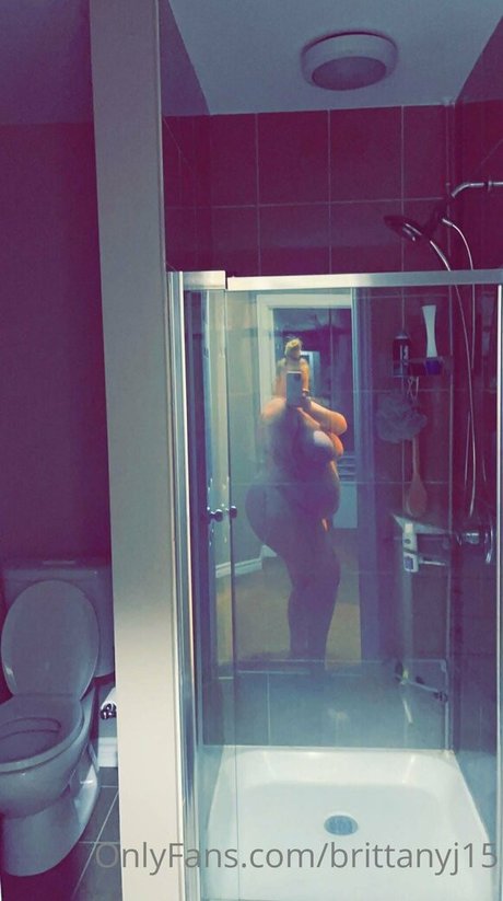 brittanyj15 model nude gallery
