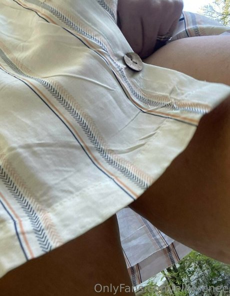 Forced2be40 hot model archive