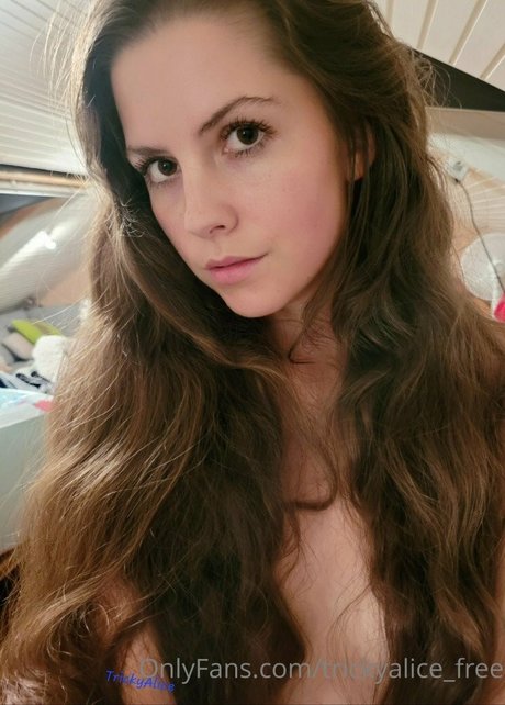 Trickyalice6 star high quality images