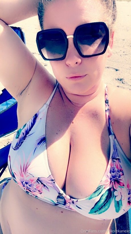 nikolekanexo beautiful star photos