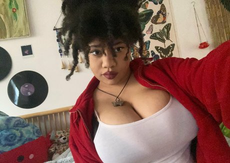 tanned onlyfans free xxx picture