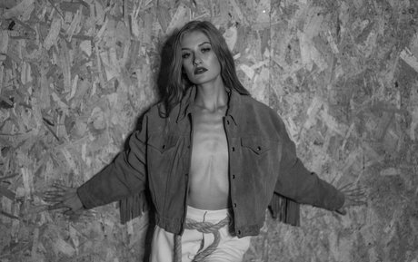 real tiffany high quality actress photo