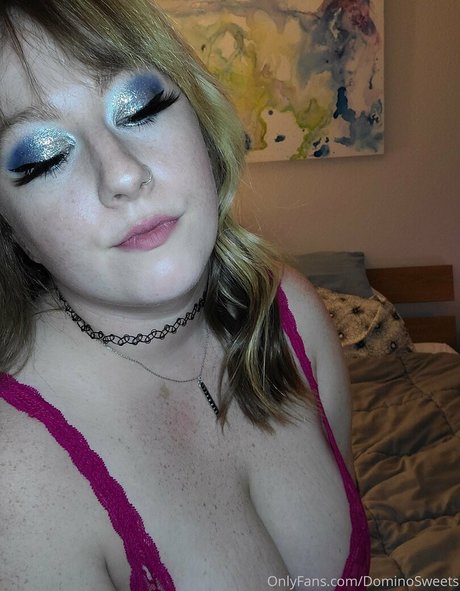 dominosweets beautiful pornstar pictures