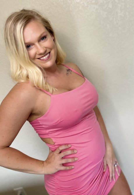 sadieandrews pornstar adult photos