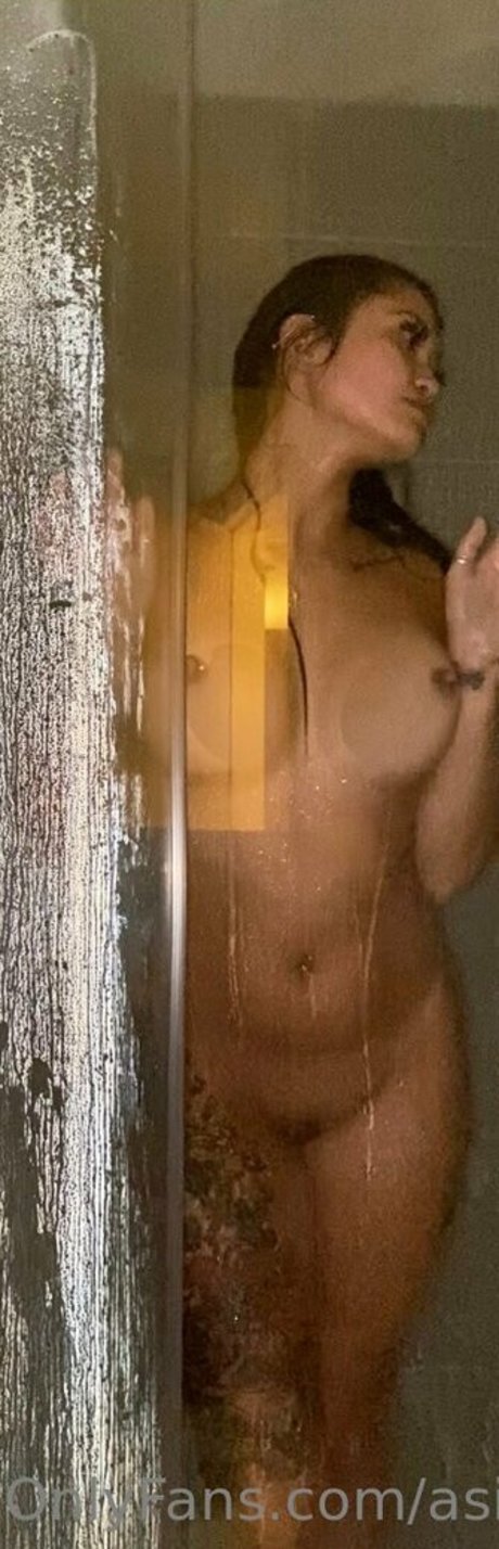 girl on girl onlyfans hot porn pic