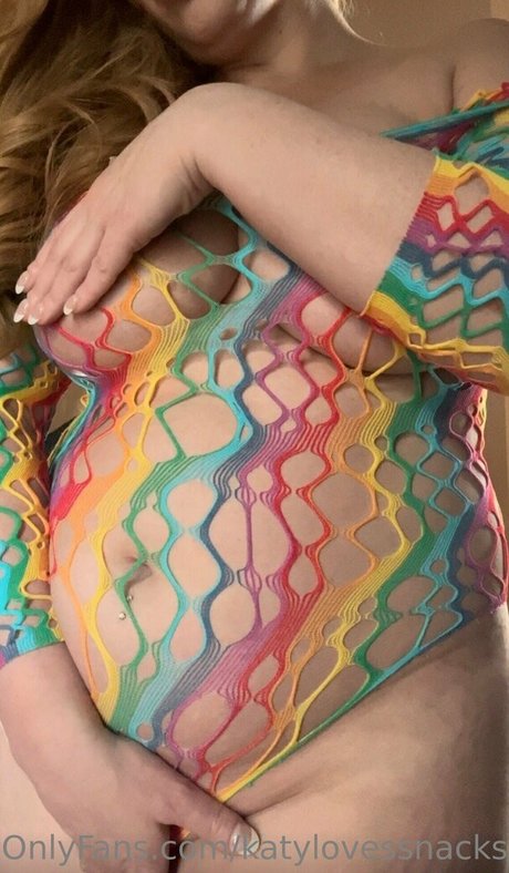 katylovessnacksppv model art pic