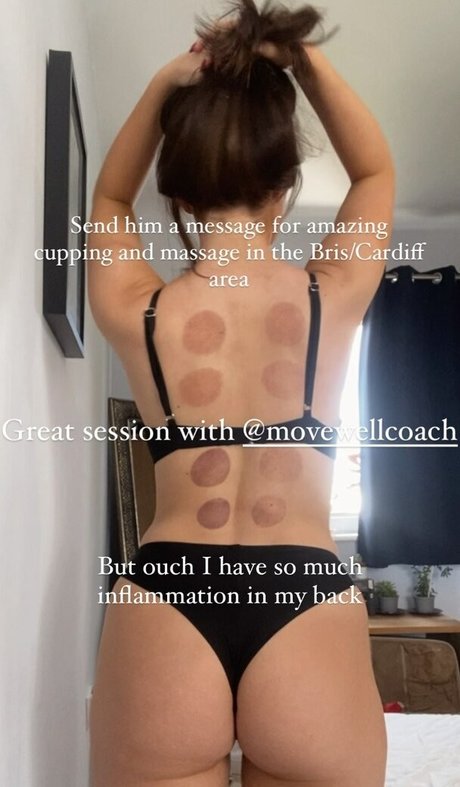 Charlotte Lion top model photos