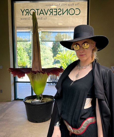 gay teen onlyfans sexy pic