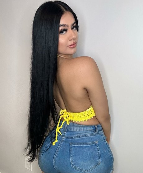 skinny shemale onlyfans beautiful xxx photo