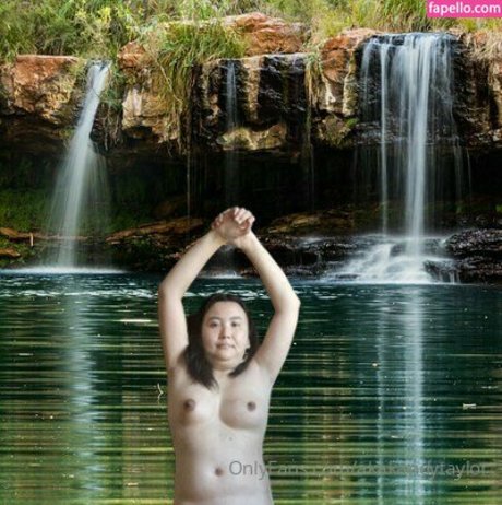 curvy nude onlyfans beautiful picture