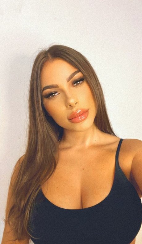 kenza01 star exclusive img