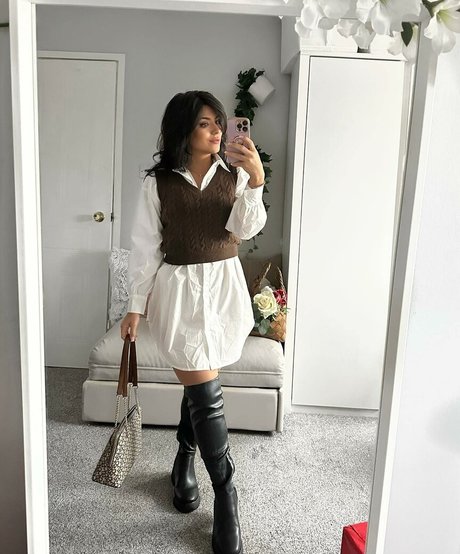 Lily Fiore star exclusive pics