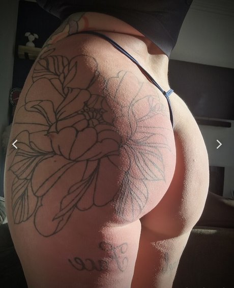 Sian Keela star sexy picture