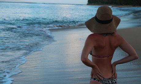 barista onlyfans pretty pics