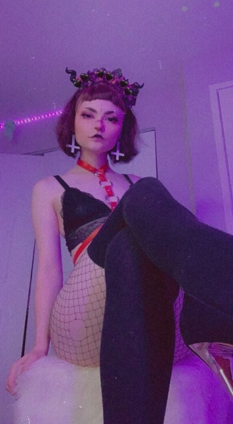 lovelybedhead nudes actress photo