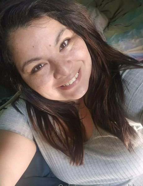 paaubby nude actress image