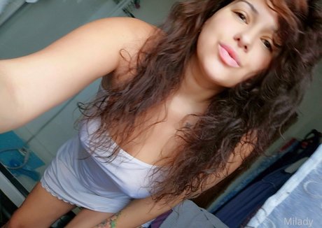 female popular onlyfans pornographic galleries